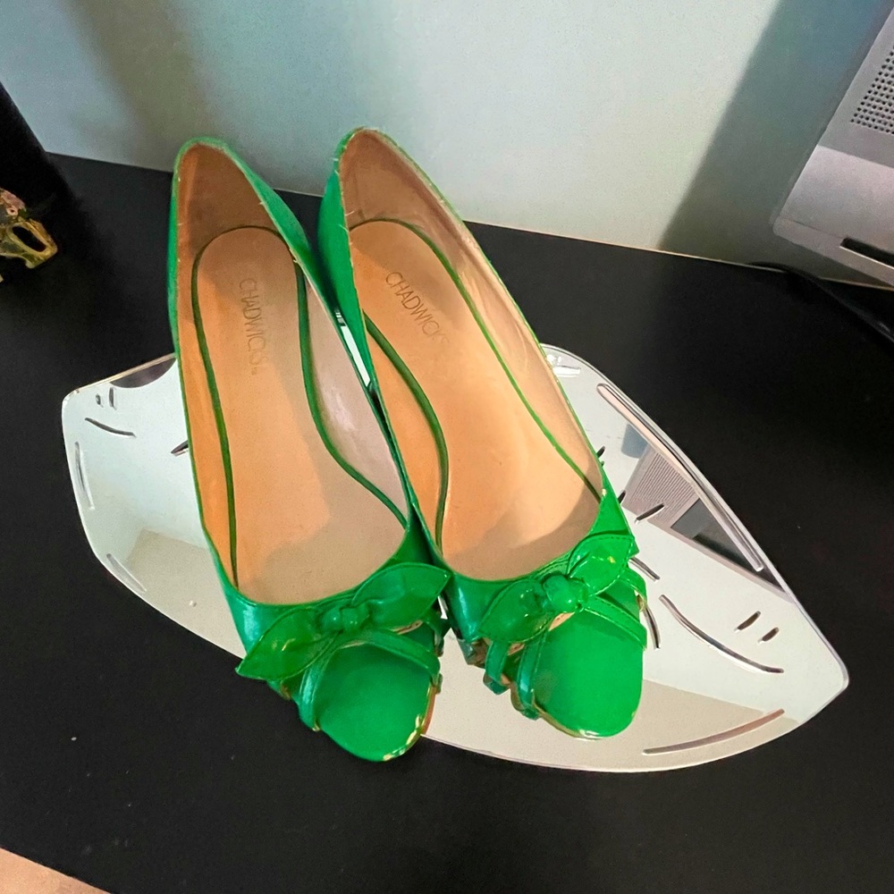 Super Cute Green Chadwick Sandals